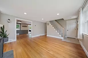 560 Pond St, Weymouth, MA 02190 - Photo 5