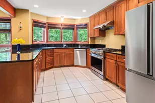 174 Cedar St, Sturbridge, MA 01566 - Photo 9