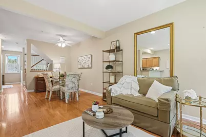 9 Robert Cir #9, Grafton, MA 01536 - Photo 11