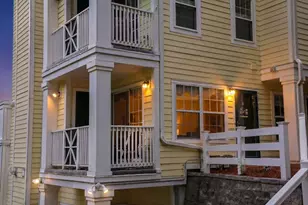 713 Gazebo Cir, Reading, MA 01867 - Photo 3