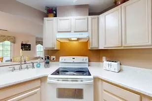 713 Gazebo Cir, Reading, MA 01867 - Photo 7