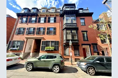 41 Pickney St #B, Boston, MA 02114 - Photo 1