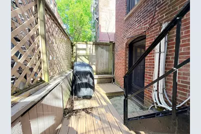 41 Pickney St #B, Boston, MA 02114 - Photo 27