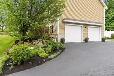 24 High St, North Brookfield, MA 01535 - Photo 39