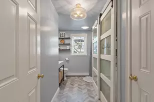 24 High St, North Brookfield, MA 01535 - Photo 25