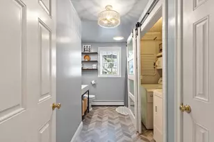 24 High St, North Brookfield, MA 01535 - Photo 27