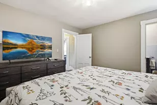 157 S Pleasant St, Haverhill, MA 01835 - Photo 17