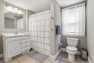 157 S Pleasant St, Haverhill, MA 01835 - Photo 15
