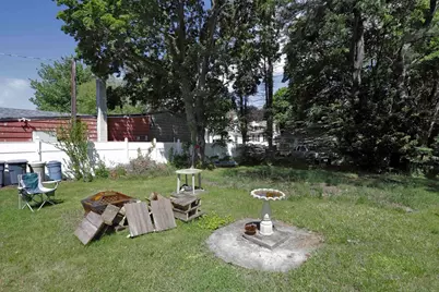 5 Anthony St, Acushnet, MA 02743 - Photo 7