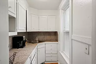 3 Wallace St, Worcester, MA 01605 - Photo 13