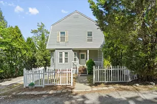 3 Wallace St, Worcester, MA 01605 - Photo 1