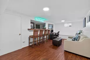 60 Riverview Cir, Wayland, MA 01778 - Photo 11