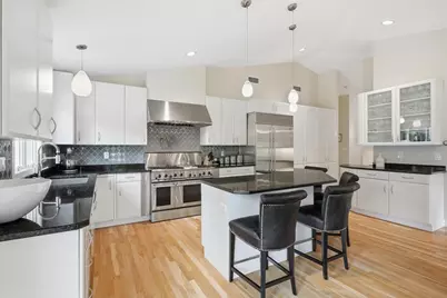 6 Victoria Rd, Manchester by the Sea, MA 01944 - Photo 7