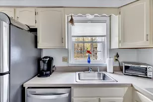 248 Camp St, Yarmouth, MA 02673 - Photo 13