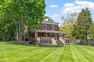 89 Lothrop St, Beverly, MA 01915 - Photo 9