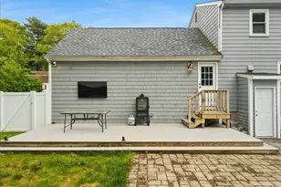 13 Lydon Ln, Kingston, MA 02364 - Photo 5