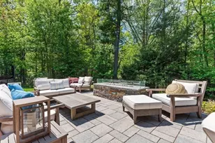 39 Opal Cir, Franklin, MA 02038 - Photo 7