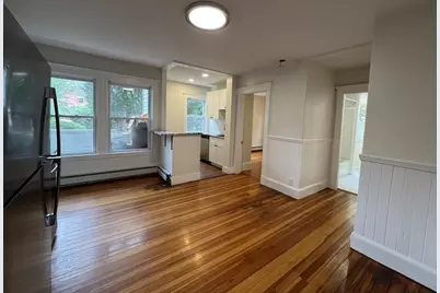 8 Glendale St #1R, Salem, MA 01970 - Photo 3