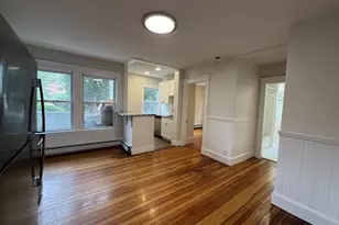 8 Glendale St, Salem, MA 01970 - Photo 3