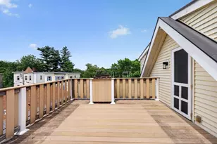 29 Hanson St, Somerville, MA 02143 - Photo 33