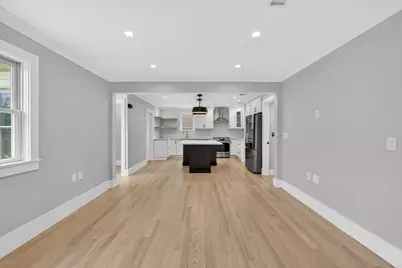 29 Hanson St #2, Somerville, MA 02143 - Photo 5