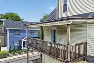 29 Hanson St, Somerville, MA 02143 - Photo 13