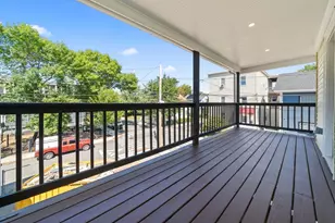 29 Hanson St, Somerville, MA 02143 - Photo 35