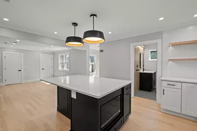 29 Hanson St #2, Somerville, MA 02143 - Photo 3