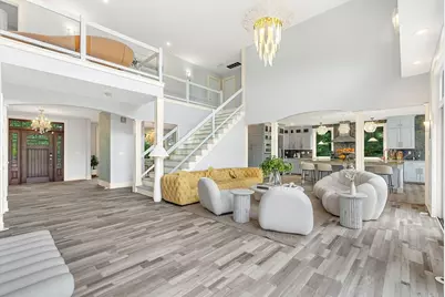 179 Oakland St, Wellesley, MA 02481 - Photo 9