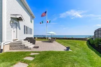 33 Pines Rd, Revere, MA 02151 - Photo 3