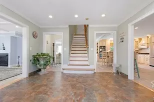 33 Pines Rd, Revere, MA 02151 - Photo 9