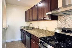 189 Chestnut St, Chelsea, MA 02150 - Photo 3