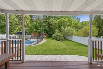 84 Patricia Ln, Weymouth, MA 02190 - Photo 3