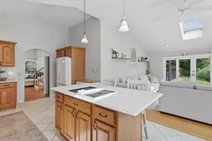 84 Patricia Ln, Weymouth, MA 02190 - Photo 13