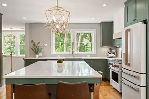 31 Pine St, Andover, MA 01810 - Photo 5