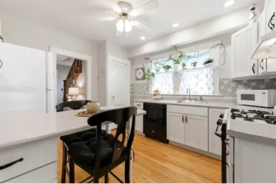 32 Burget Ave, Medford, MA 02155 - Photo 23