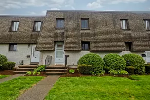 58 Beekman Dr, Agawam, MA 01001 - Photo 1
