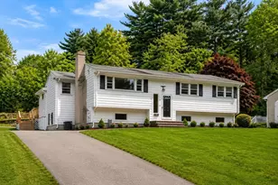 33 Heather Dr, Norwood, MA 02062 - Photo 1