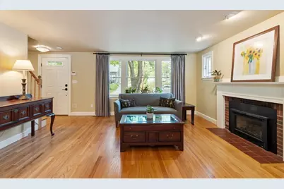 2 Doris Rd, Bedford, MA 01730 - Photo 5