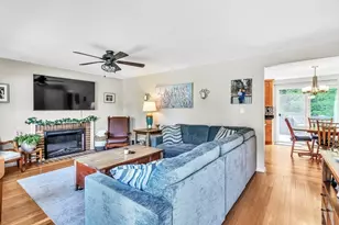 39 Mill St, Burlington, MA 01803 - Photo 5