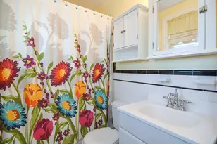 34 High St, North Attleboro, MA 02760 - Photo 15