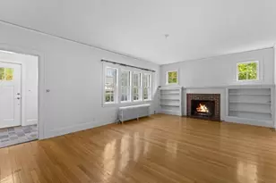 10 Park Ln, Walpole, MA 02032 - Photo 3