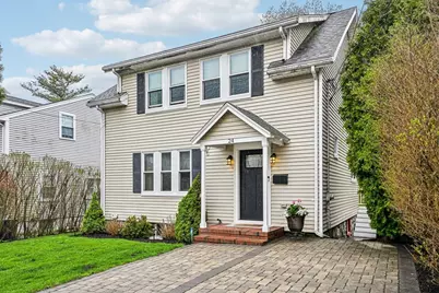 24 Fellsview Ave, Medford, MA 02155 - Photo 3
