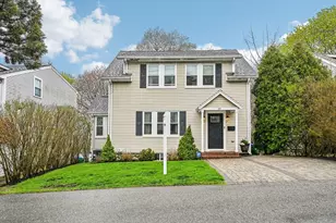 24 Fellsview Ave, Medford, MA 02155 - Photo 1