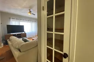 211 London St, Boston, MA 02128 - Photo 9