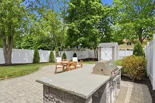 36 Neillian St, Bedford, MA 01730 - Photo 39