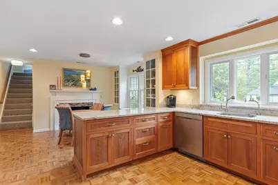 36 Pickman Dr, Bedford, MA 01730 - Photo 13