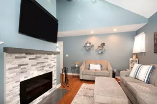 16 Holly Ct, Rockland, MA 02370 - Photo 13