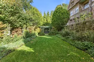 269 Kent St, Brookline, MA 02446 - Photo 35