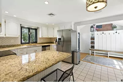 9 Fisher Terrace, Woburn, MA 01801 - Photo 7